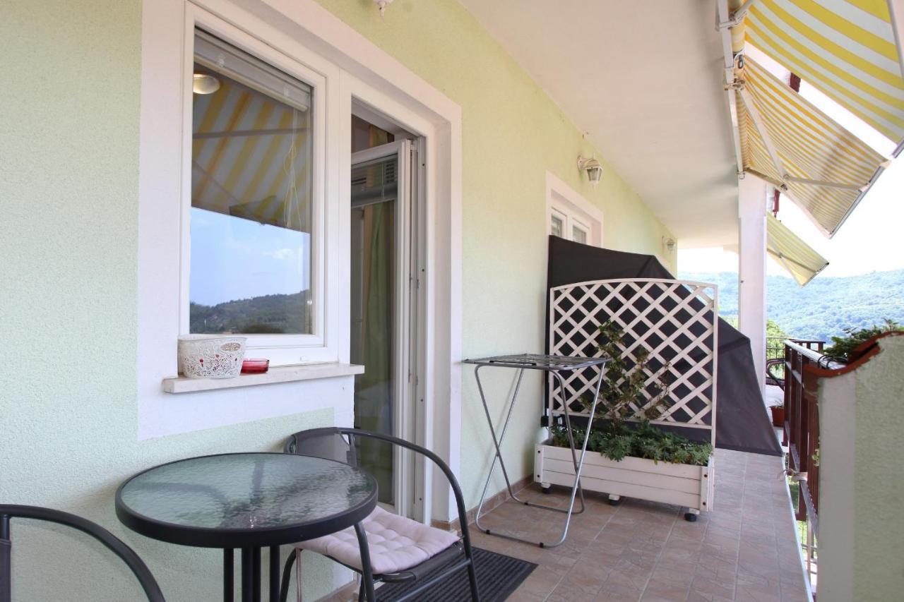 Bozena Studio Kneb Portoroz Exterior foto